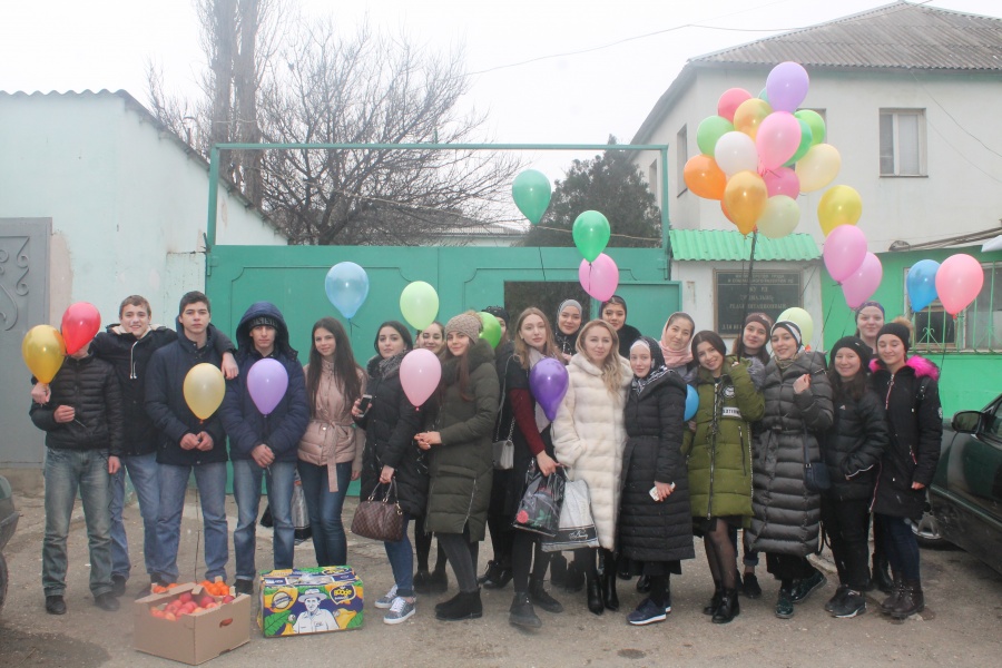 30 января студенты 1 курса, специальности "Сестринское дело" посетили Социально-реабилитационный центр для несовершеннолетних